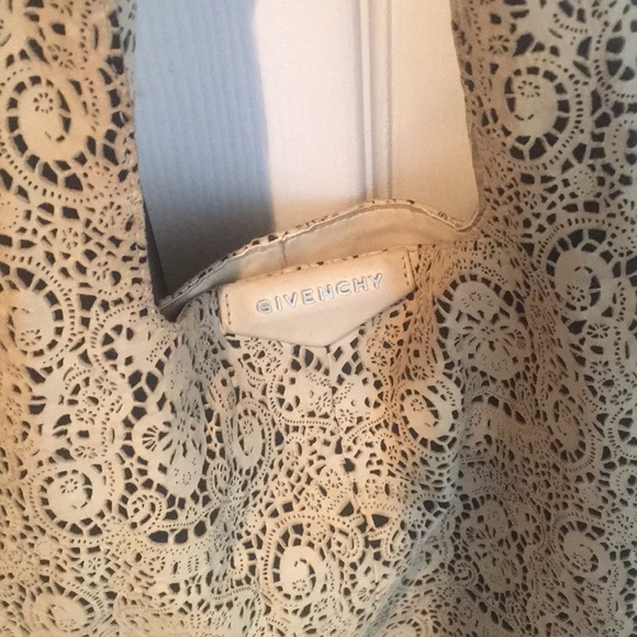 Givenchy George v lace apron bag $4,000 - Picture 3 of 7